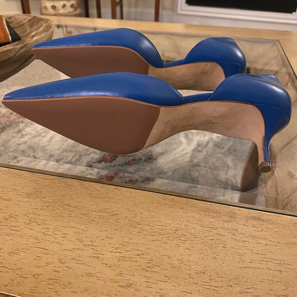 Manolo Blahnik Kitten Heels - Picture 3 of 6